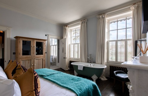 Cheltenham Bed & Breakfast | No 38 The Park