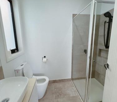 Wollert House | No 7 Wollert Big & Bright modern 4BR House