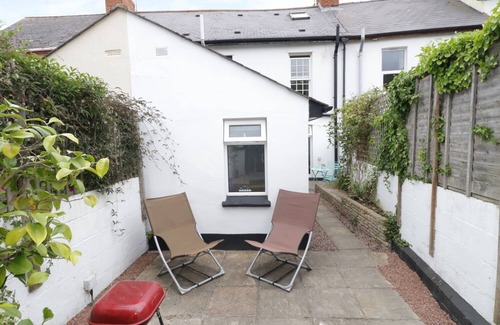 Watchet Cottage | NO 9, pet friendly, with a garden in Watchet