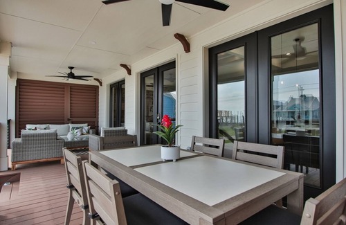 El Lago House | No Agenda! Beautiful bay views. It's time to relax and have fun.