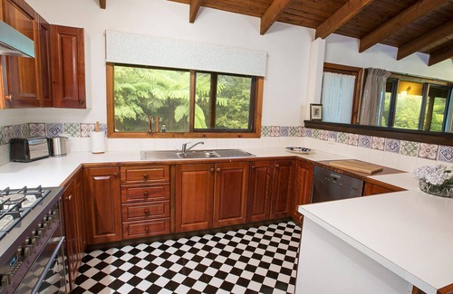 Mount Tomah House | NO LONGER AVAILABLE
