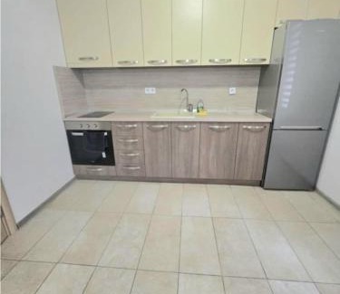 rayon Triaditsa Apartment | No Rules Residences