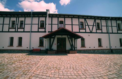 Pila Hotel | Noclegi Stara Wozownia