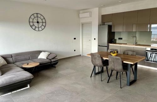 Kastel Gomilica Apartment | NOERO Apartment - with seaview