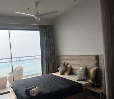 Noida House | Noida Supernova Spira Couple Friendly Luxury Skyrise