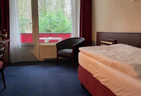 Municipality of Wageningen Hotel | Nol in 't Bosch