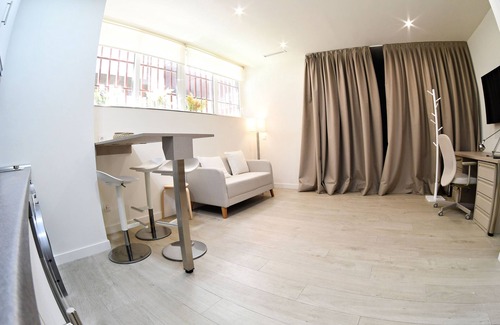 Tetuan Apartment | Nomad Nook Plaza Castilla