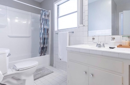 Allandale Apartment | Nomad Studio l No Servie Fees 5-min to Domain
