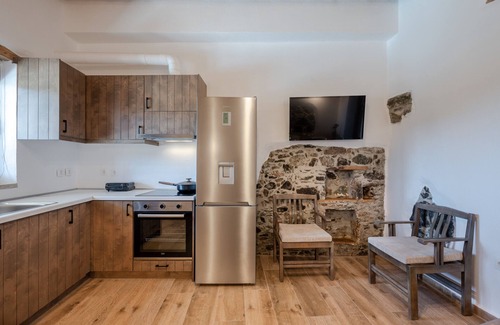 Skaloti House | Nomas Skaloti House