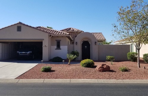 Corte Bella House | "Non-Smoking, No Pets" 2 Bedroom On Golf Course ~ Swimming Pool & Golf Cart!