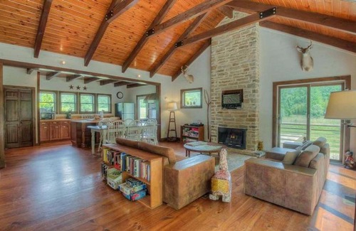 Cherry Log House | Noontootla Cottage