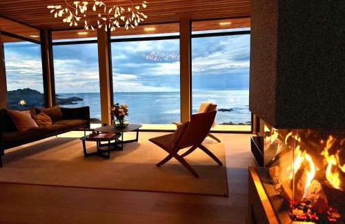 Flakstad Villa | Nordic House Lofoten