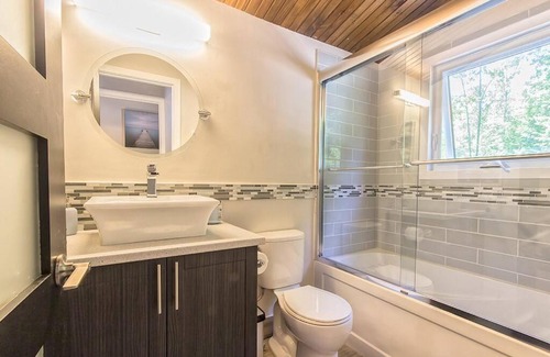 Val-des-Monts Ski Chalet | Nordika Lac St Pierre No. PERMIS CITQ: 298304
