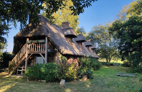 Saint-Honore Cottage | Norman cottage with sauna, fireplace and garden