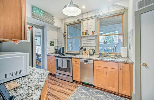 North Beach Cottage | North Beach Cottage - Walk to Chesapeake Bay