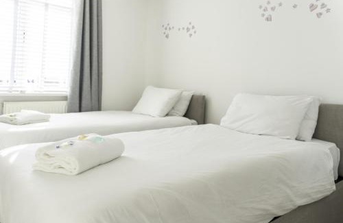 Airdrie House | North Calder Haven