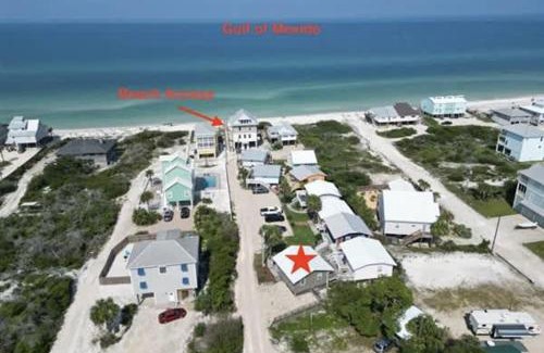 Cape San Blas House | North Cape- Behing Trading Post - Pet Friendly
