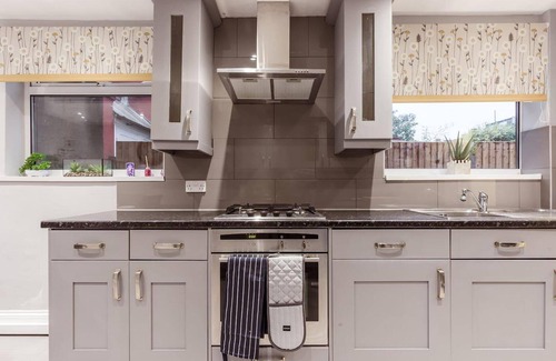 Harringay Ladder House | North Central London House/Sleeps8/garden/wifi