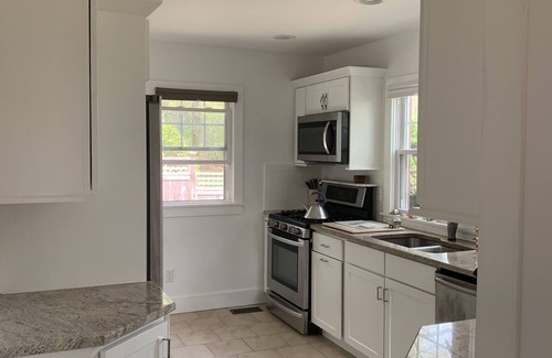 Cutchogue House | North Fork Beach House - short walk to Peconic Bay and beach