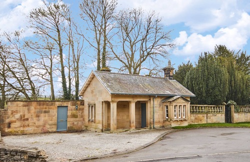 Bakewell Cottage | North Lodge