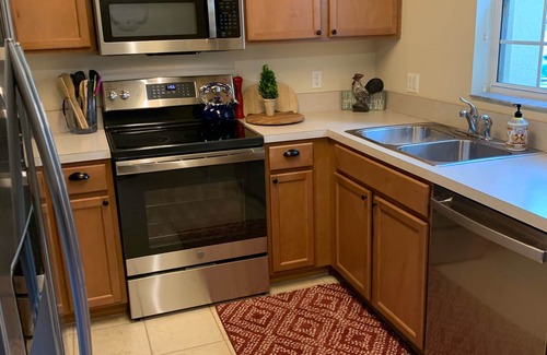 Naples House | North Naples two story Townhouse - 2 Bedrooms, 2.5 Baths with Loft