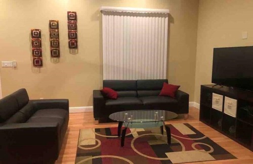 Central Scottsdale House | North Scottsdale Detached Guesthouse
