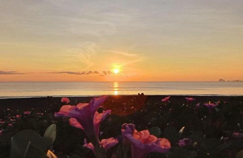 Baler Hotel | North Shore Beach Resort