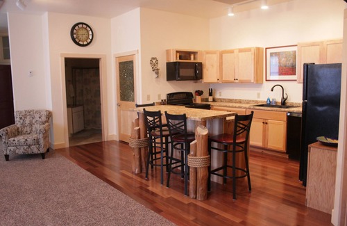 Palmers House | North Shore Lighthouse Suites ~ Fitzgerald Suite ~ With New Sauna