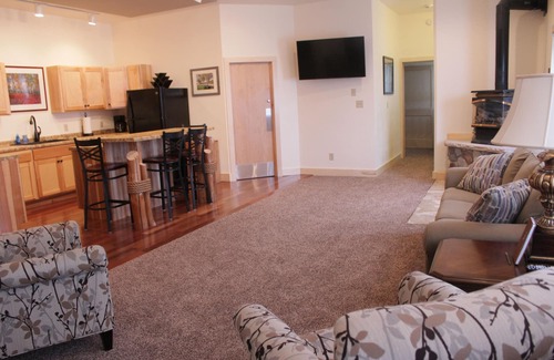 Palmers House | North Shore Lighthouse Suites ~ Fitzgerald Suite ~ With New Sauna