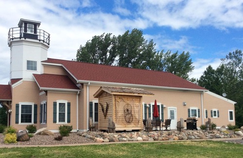 Palmers House | North Shore Lighthouse Suites ~ Fitzgerald Suite ~ With New Sauna