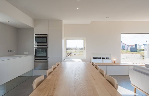 Dungeness House | North Vat, by Bloom Stays - a coastal that sleeps 6 guests in 3 bedrooms