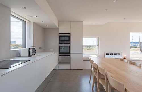 Dungeness House | North Vat, by Bloom Stays - a coastal that sleeps 6 guests in 3 bedrooms