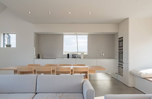 Dungeness House | North Vat, by Bloom Stays - a coastal that sleeps 6 guests in 3 bedrooms