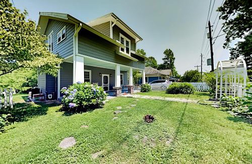 West Side Historic District House | North Whitted Escape