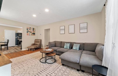 Southbank Apartment | Northeast Florida Retreat