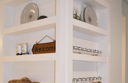 Prince George House | Northern Abode - Modern 2 Bedroom Suite Downtown ★
