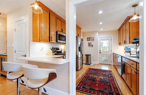 Falls Church House | Northern VA Renovated 3BR 3 BA House with Fully Fenced in Yard and Pet Friendly!