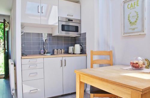 Chichester Ski Chalet | Northlands Farm Superior Chalet 2