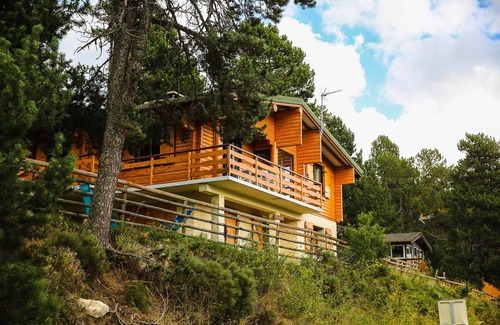Pyrenees 2000 Ski Chalet | Norwegian log chalet, 150m from the slopes, Pyrénées 2000 Font-Romeu.