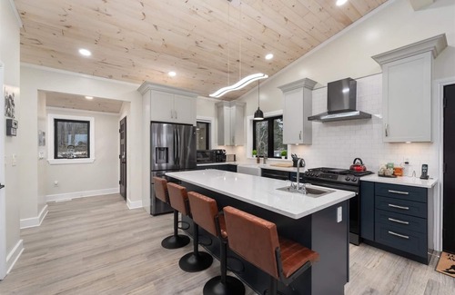 Town of Diana House | Norwegian Woods - Private Lake, 66-acres! by RedAwning