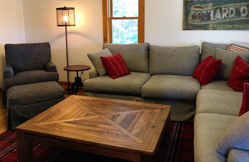 Maple City Other | Nostalgic Farm With Breathtaking Views