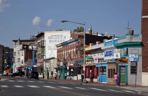 Mount Pleasant Apartment | NOT ACTIVE PLEASE DO NOT BOOK