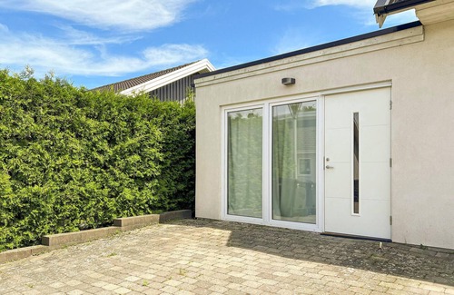 Soder Apartment | Not far from two golf courses this apartment welcomes you.