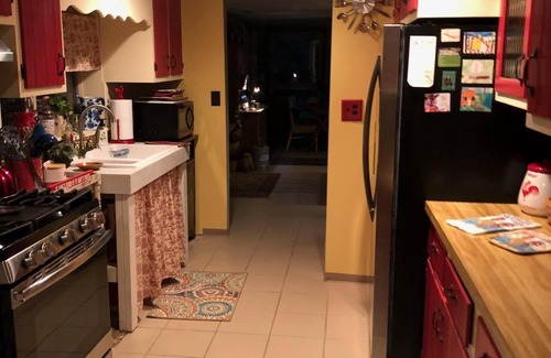 Edwardsburg House | Notre Dame University Rental