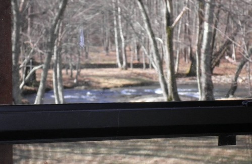 Choestoe Cabin | Nottely River Cabin- Fishing-Vogel St. ParknUnion County, GA STR License#004814