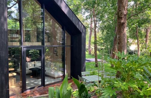 Biscarrosse House | NOUVEAU - Ecolodge 'Calme et Nature' - Avec Piscine au Golf-Lac de Biscarrosse - Couchage 2 personnes