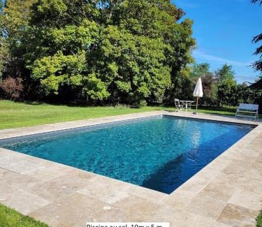 Les Ormes Villa | Nouveau! Propriété historique avec piscine, proche châteaux de la Loire et Futuroscope