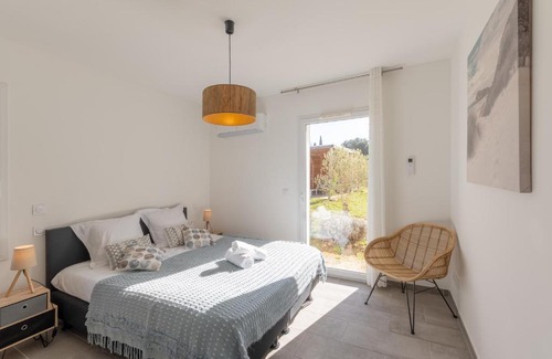 Salavas Villa | Nouveau ! Villa des vignes Piscine & Clim