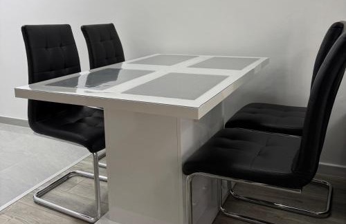 Tuzla Apartment | Nova zgrada stan na dan Stupine G Tuzla Top Lokacija