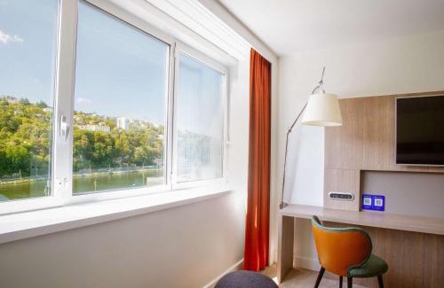 La Confluence Hotel | Novotel Lyon Centre-Confluence Bord de Saone